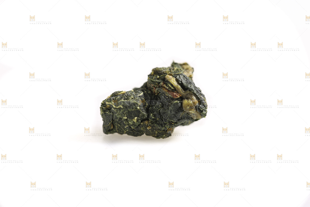 白底上的桑叶茶