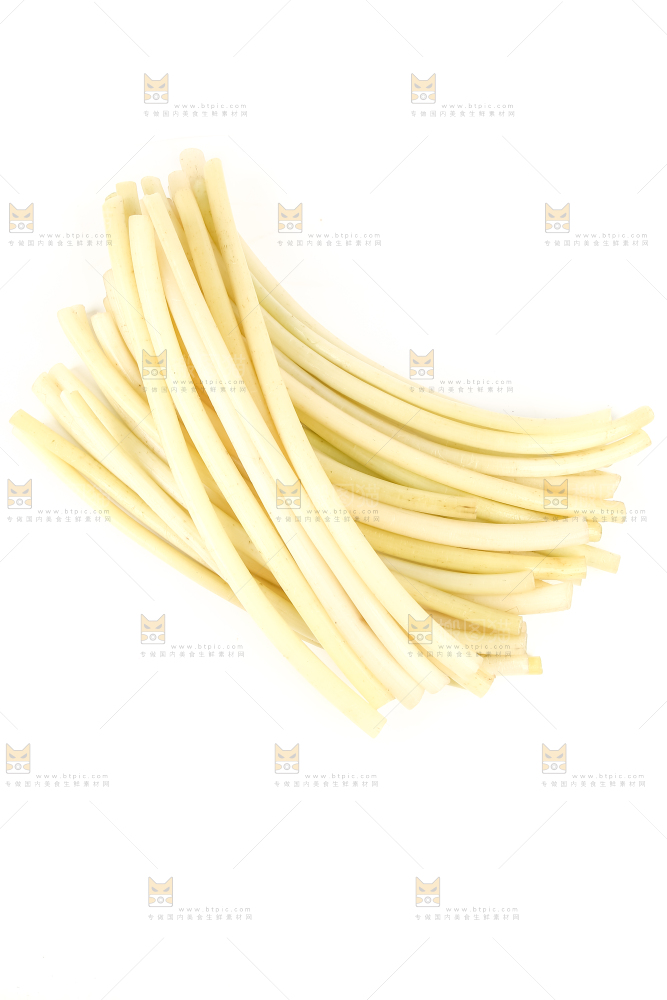 白底上摆放着新鲜藕带