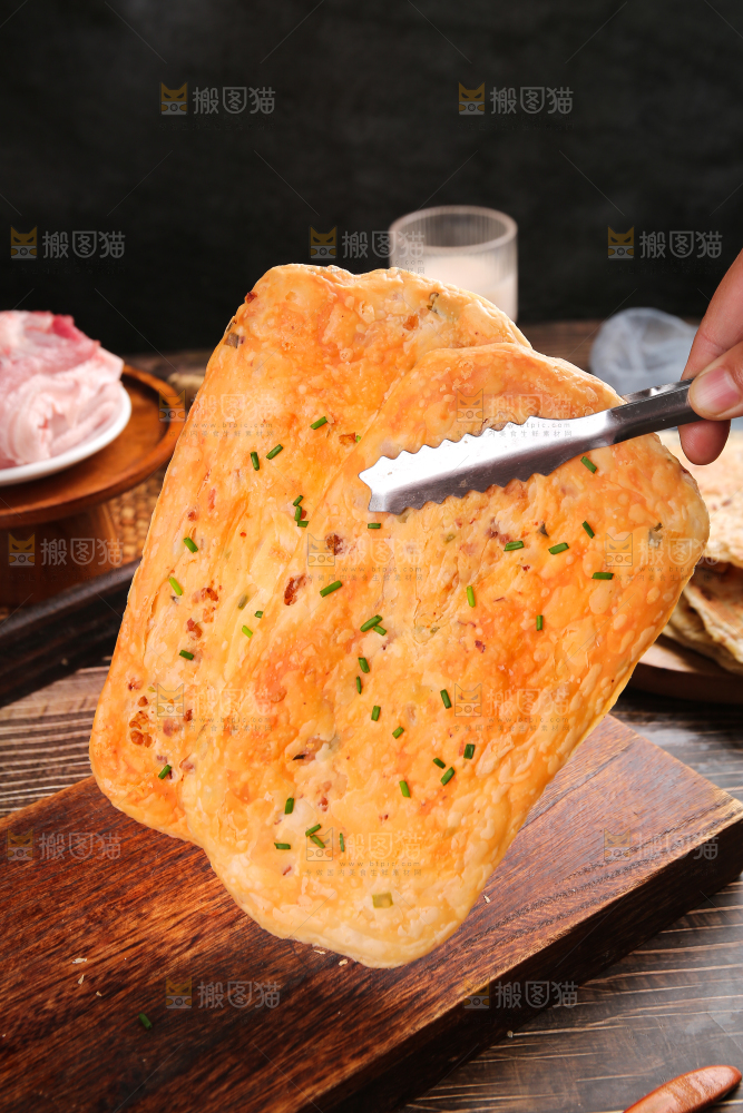 深底上的锅盔