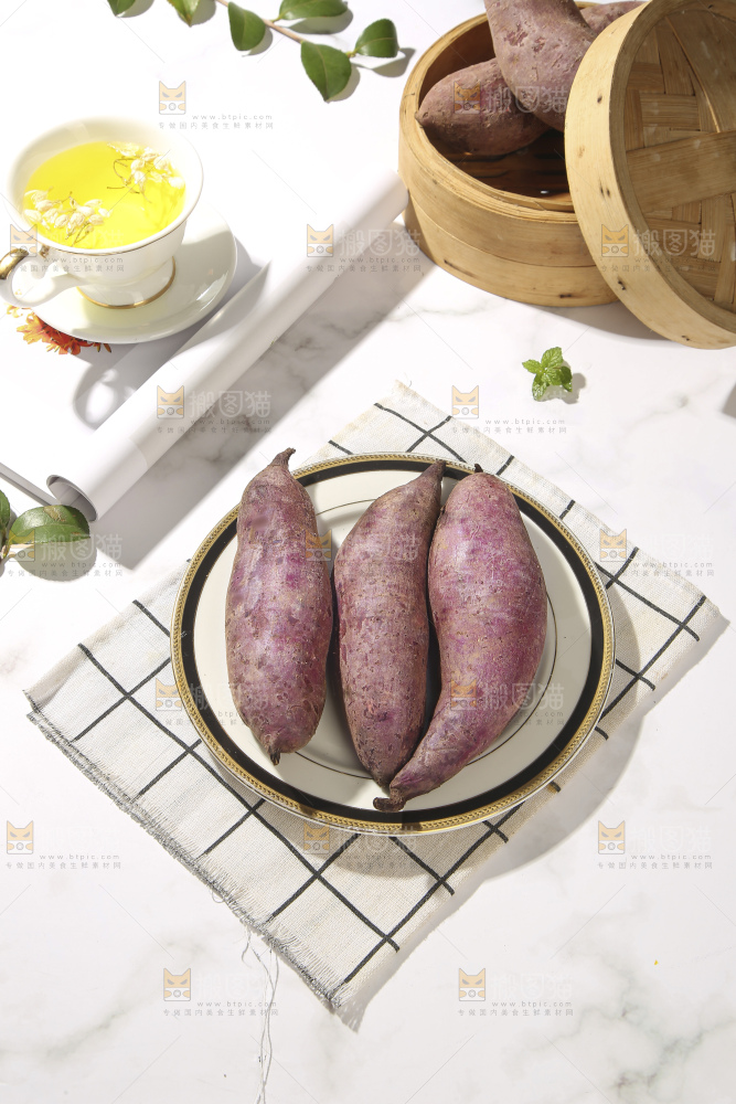 浅底上的板栗紫薯