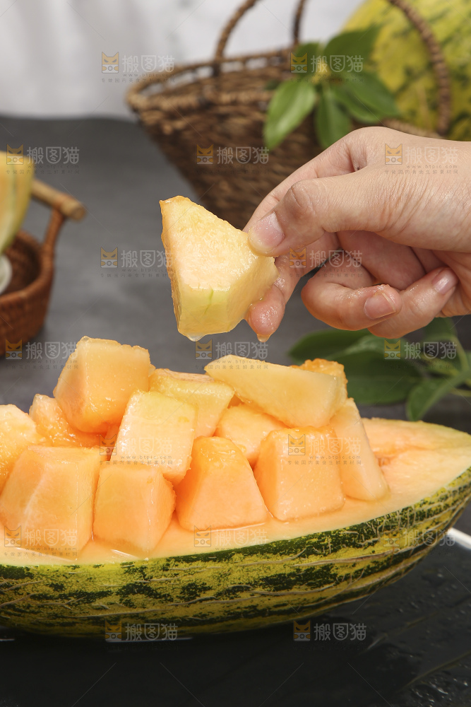 深底上的新疆伽师瓜