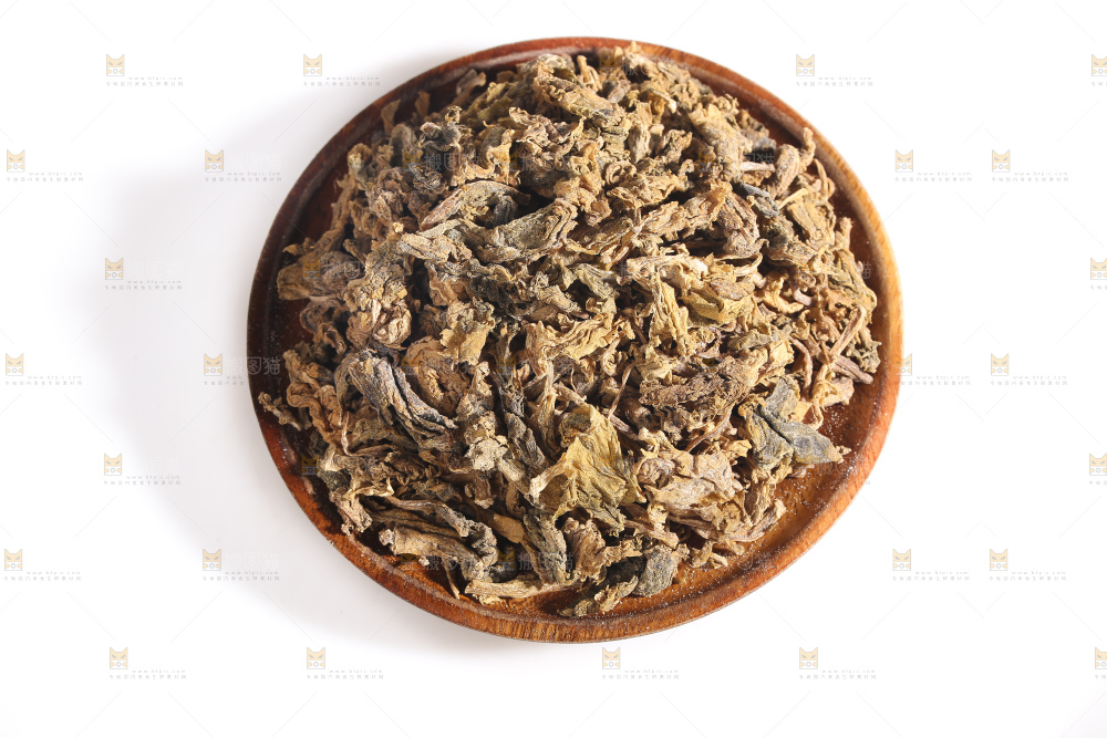 白底上的梅干菜