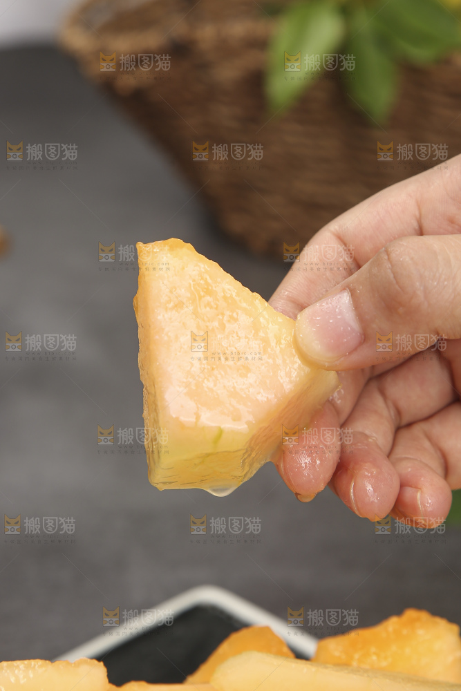 深底上的新疆伽师瓜