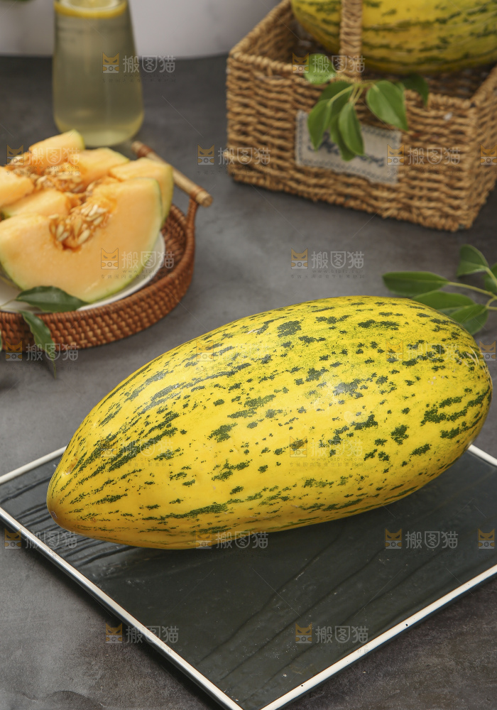 深底上的新疆伽师瓜