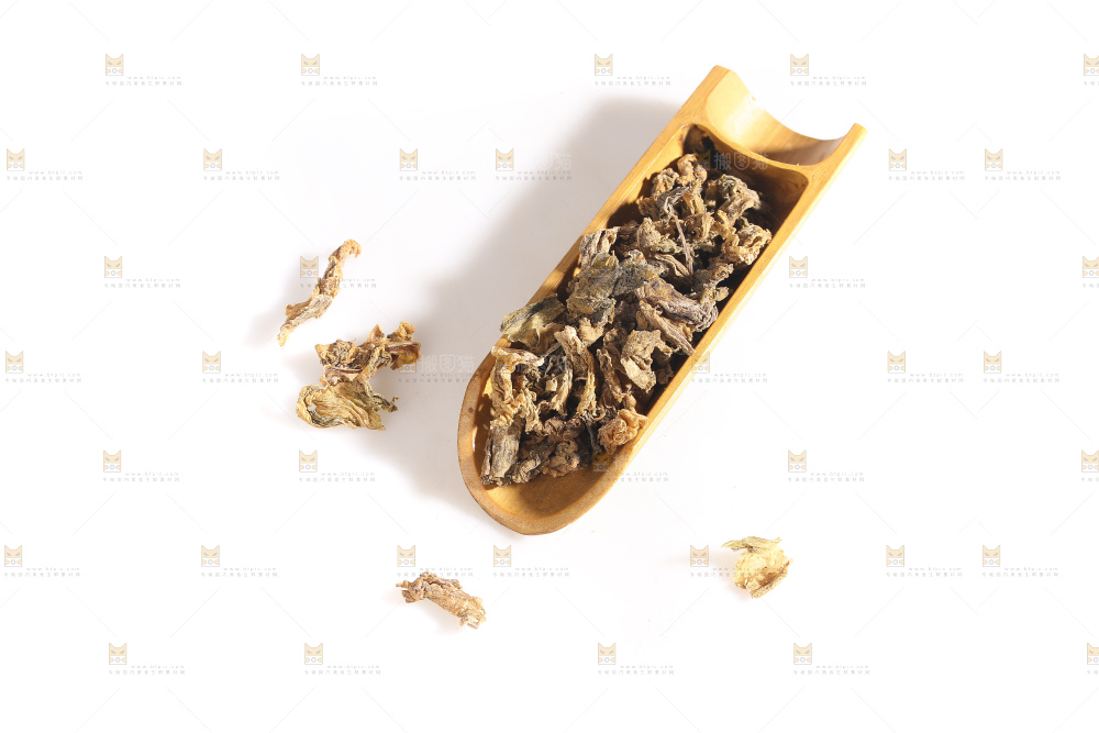 白底上的梅干菜