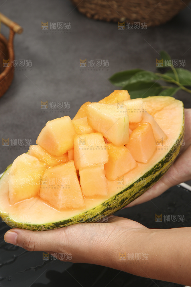 深底上的新疆伽师瓜