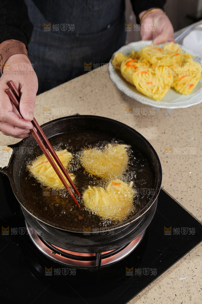 炸薯饼