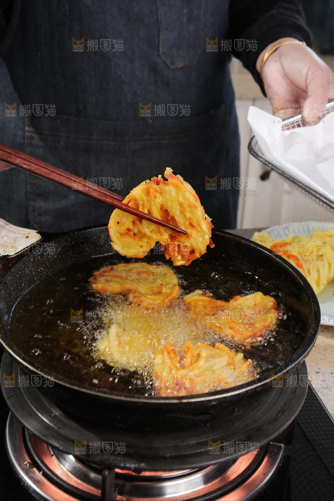 炸薯饼