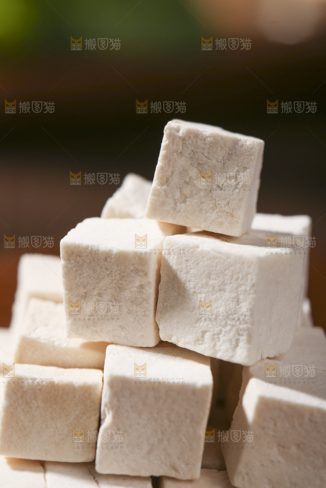 深底上的茯苓
