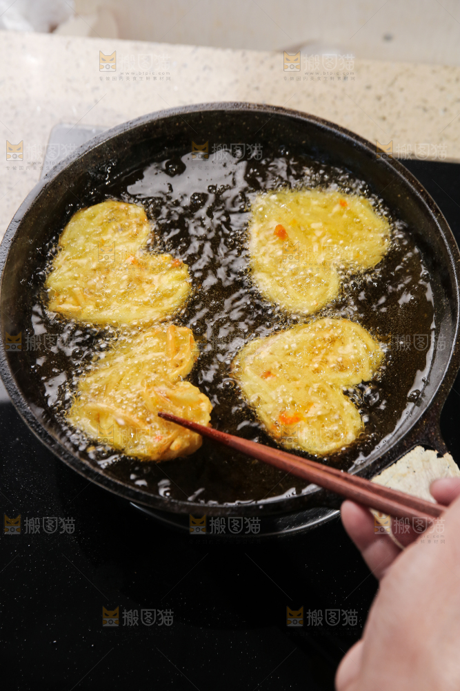 炸薯饼