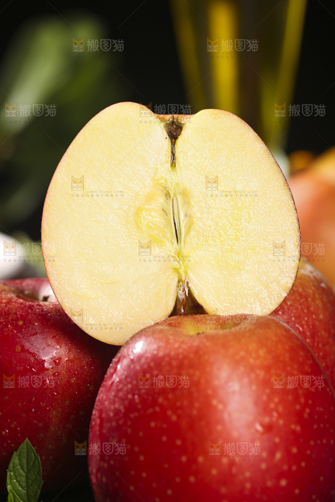深底上的高原红苹果