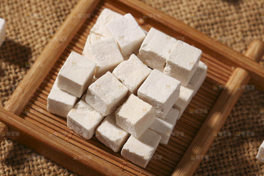 深底上的茯苓