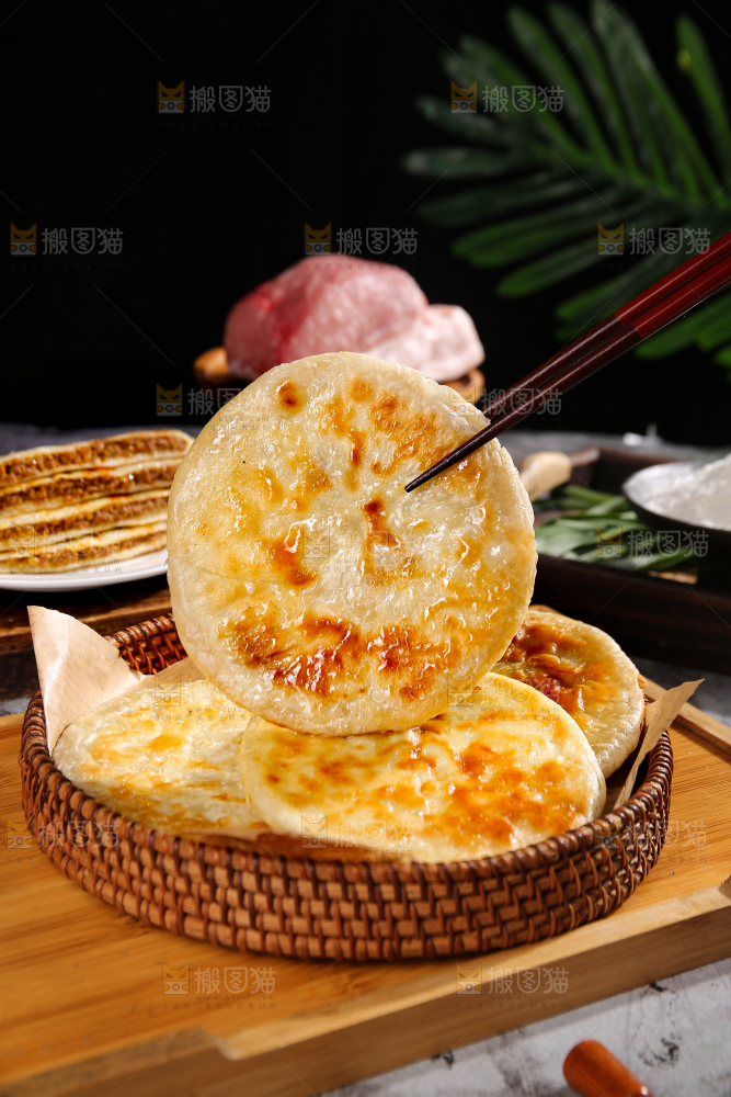 深底上的牛肉馅饼