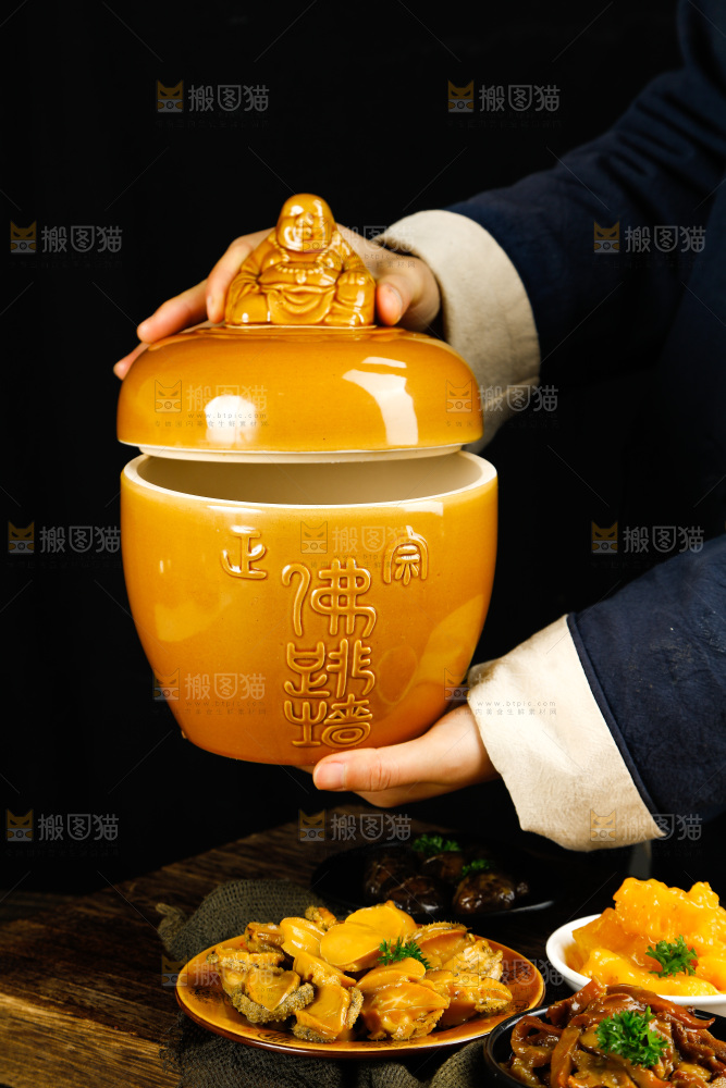 深底上的佛跳墙食材