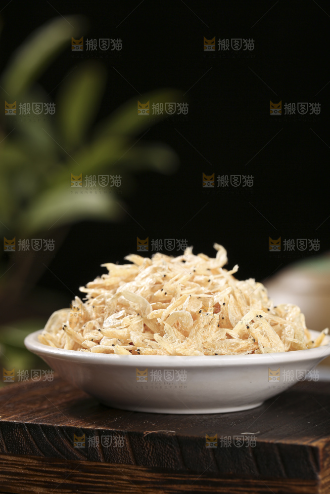 深底上的虾米皮