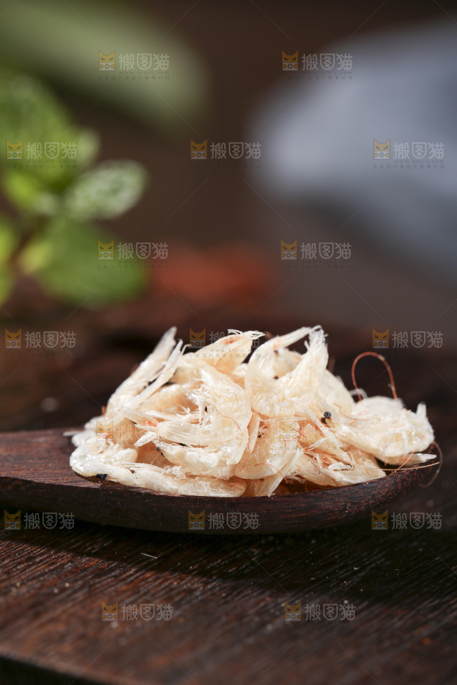 深底上的虾米皮