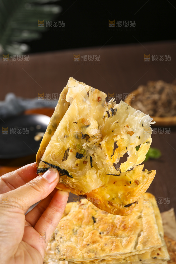 深底上的锅盔