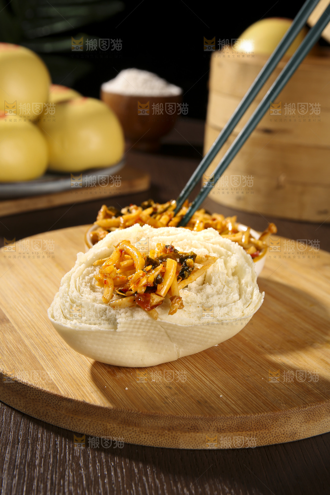 深底上的白面馒头
