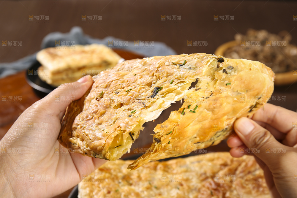 深底上的锅盔