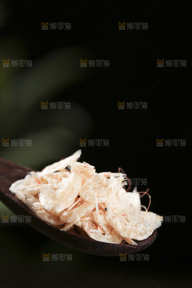 深底上的虾米皮