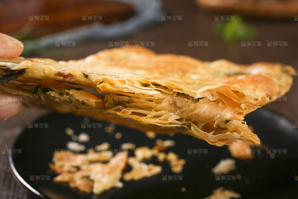 深底上的锅盔