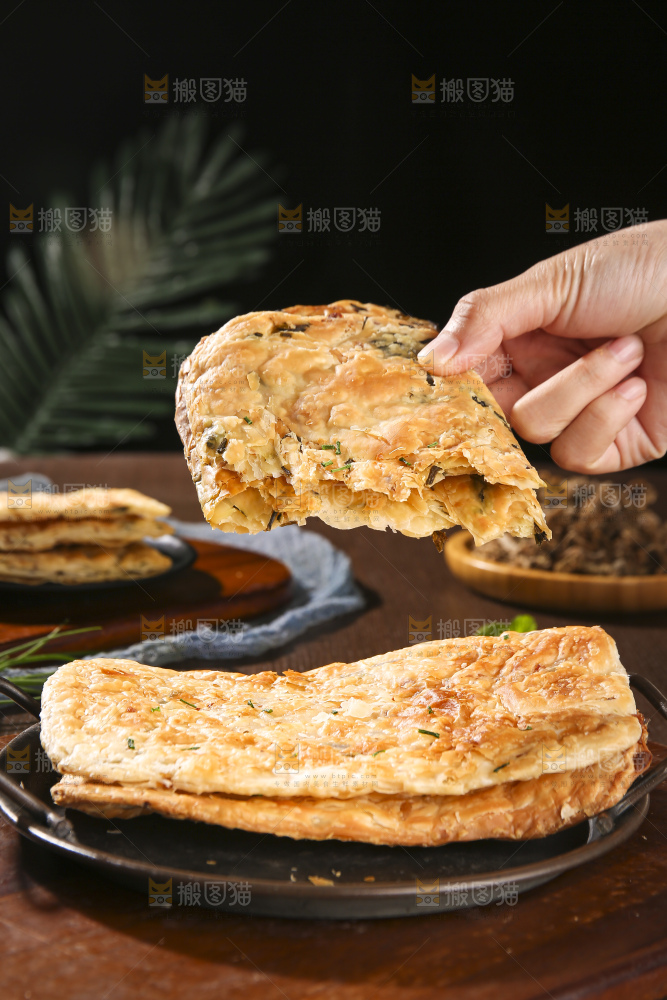深底上的锅盔