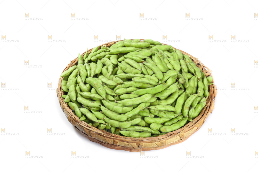 白底上的毛豆