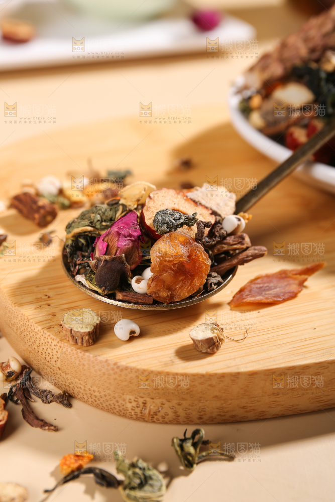 浅底上的养生花茶