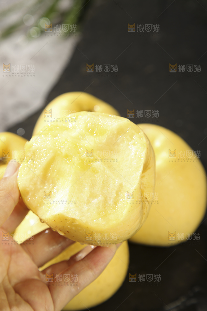 深底上的维纳斯苹果