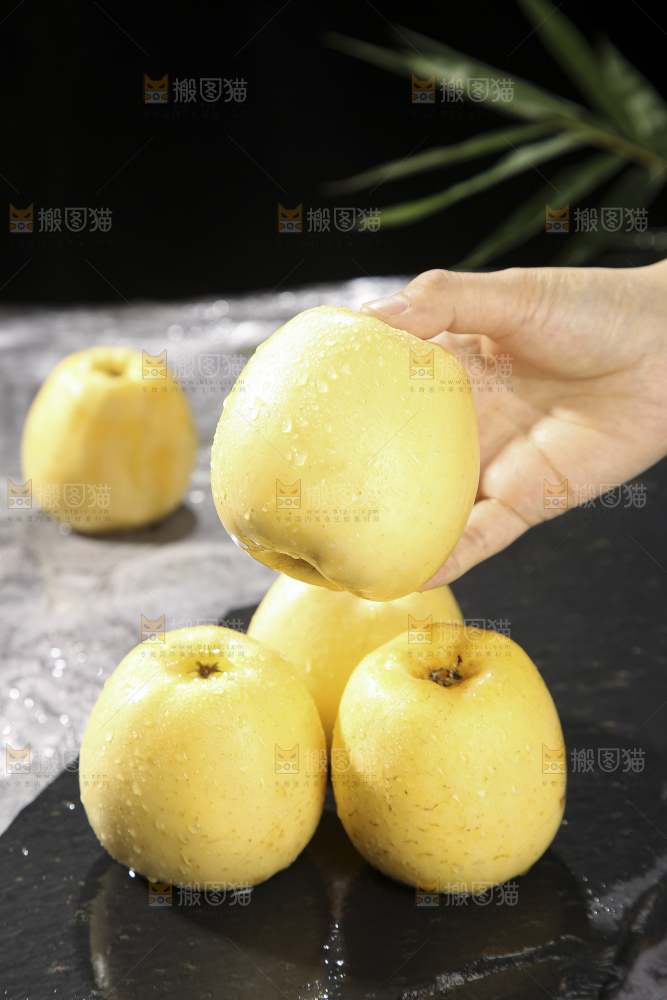 深底上的维纳斯苹果
