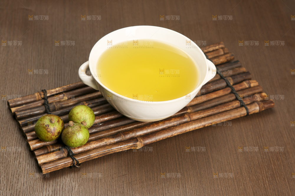 深底上的山茶油