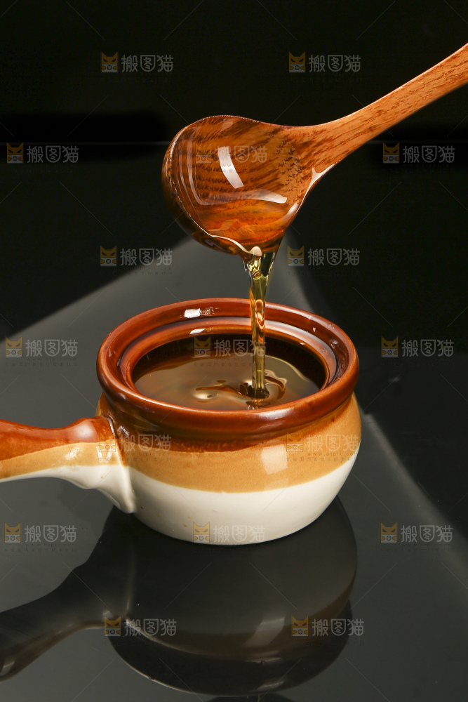 深底上的山茶油