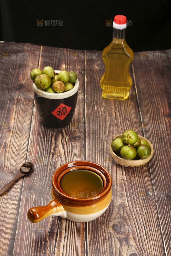 深底上的山茶油
