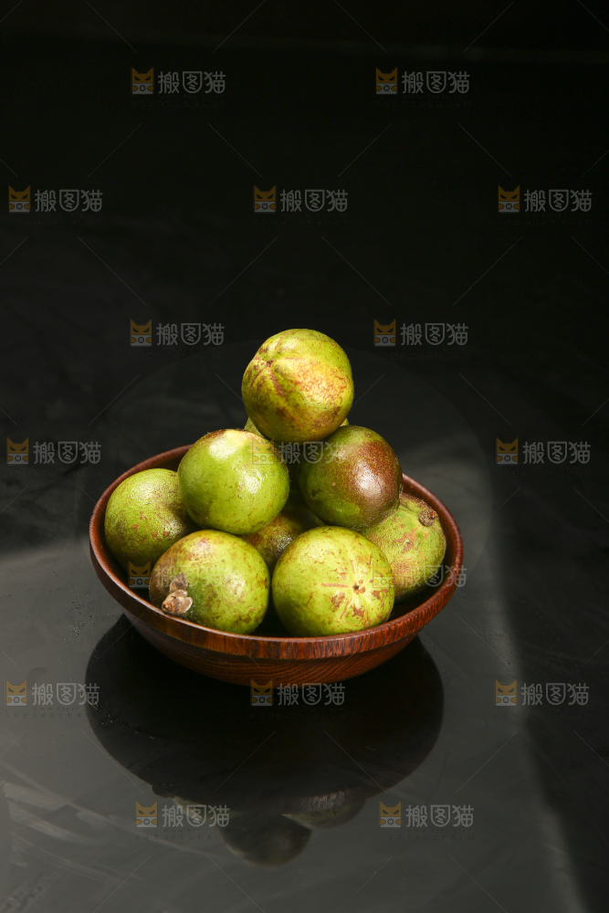 深底上的山茶油