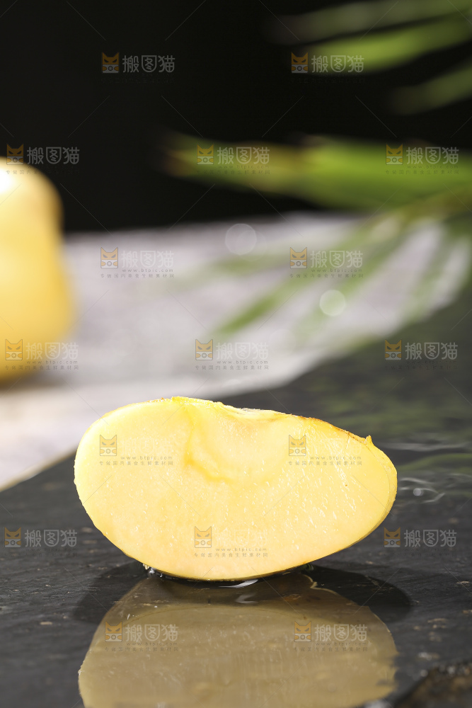 深底上的维纳斯苹果