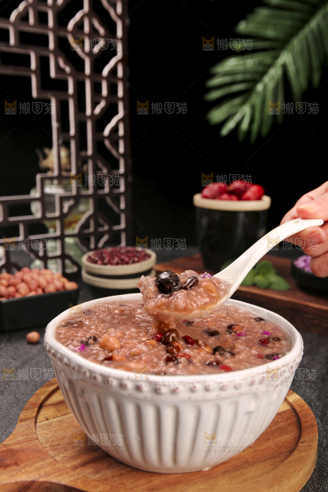 深底上的腊八粥