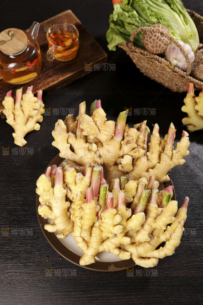 深底上的小黄姜