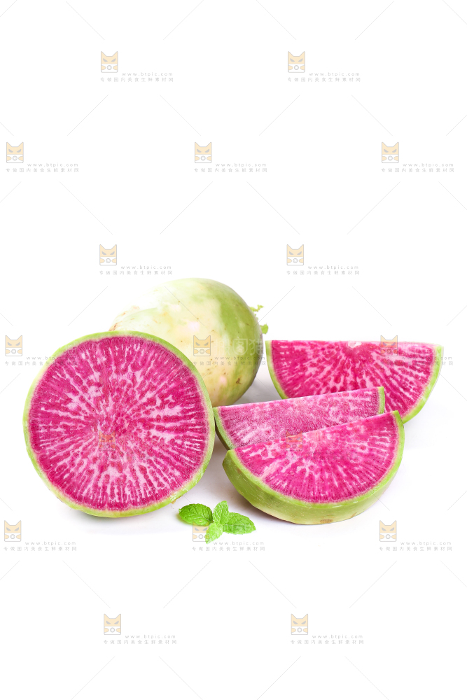 白底上的心里美萝卜
