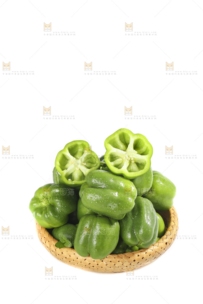 白底上的青圆椒