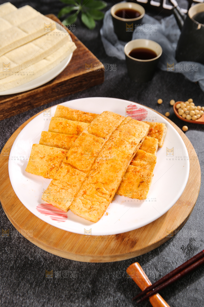 深底上的包浆豆腐