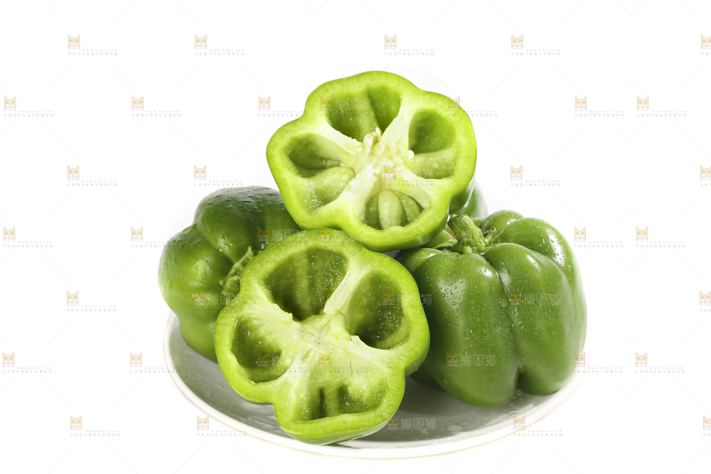 白底上的青圆椒