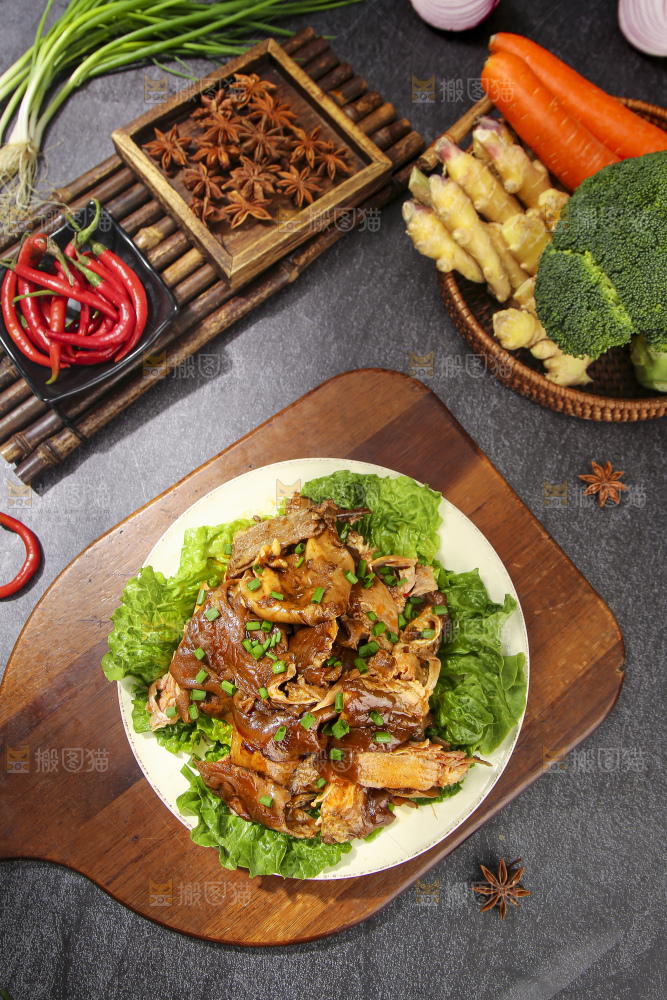 深底上的羊头肉