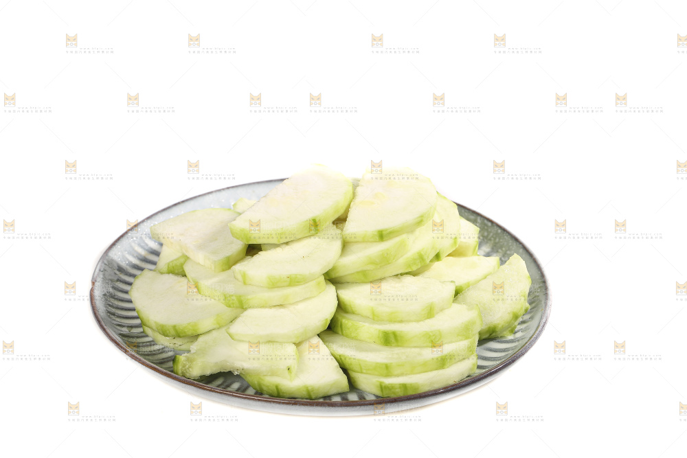 白底上的肉丝瓜