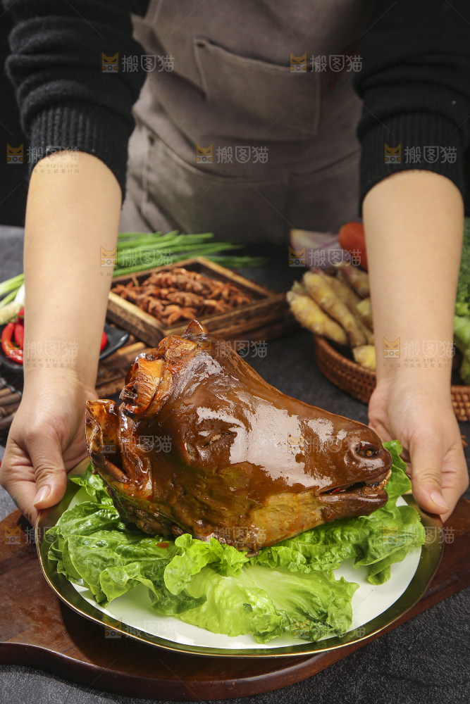 深底上的羊头肉