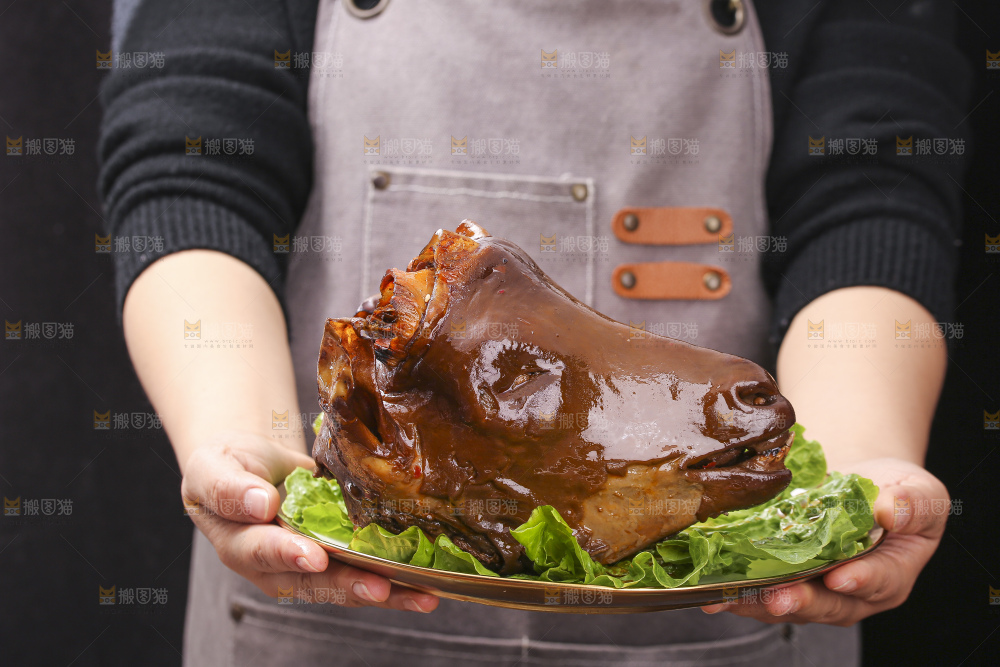 深底上的羊头肉