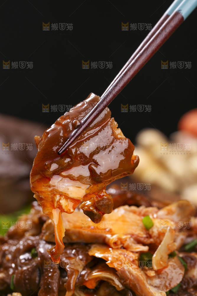 深底上的羊头肉