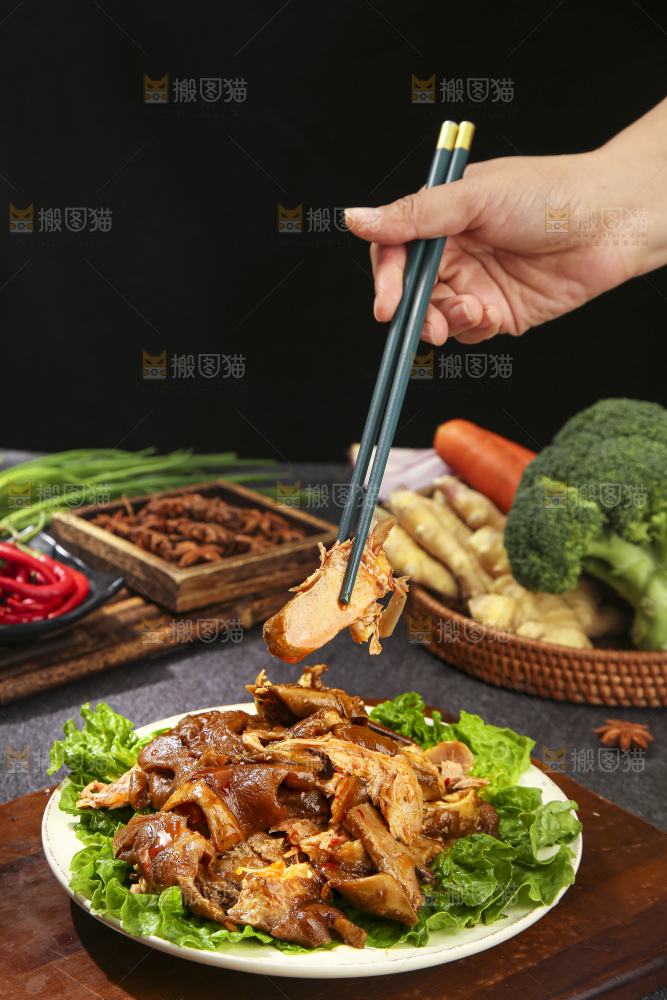 深底上的羊头肉