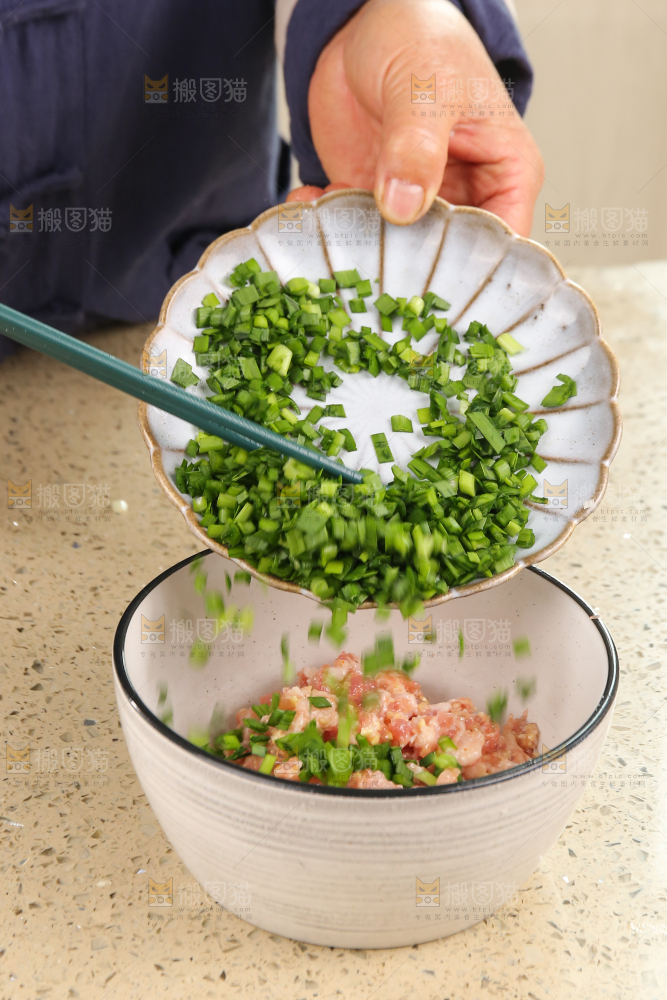 手工牛肉饺子制作