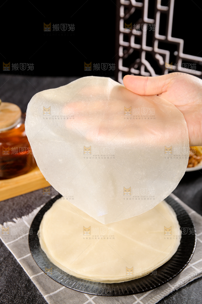 深底上的筋饼皮