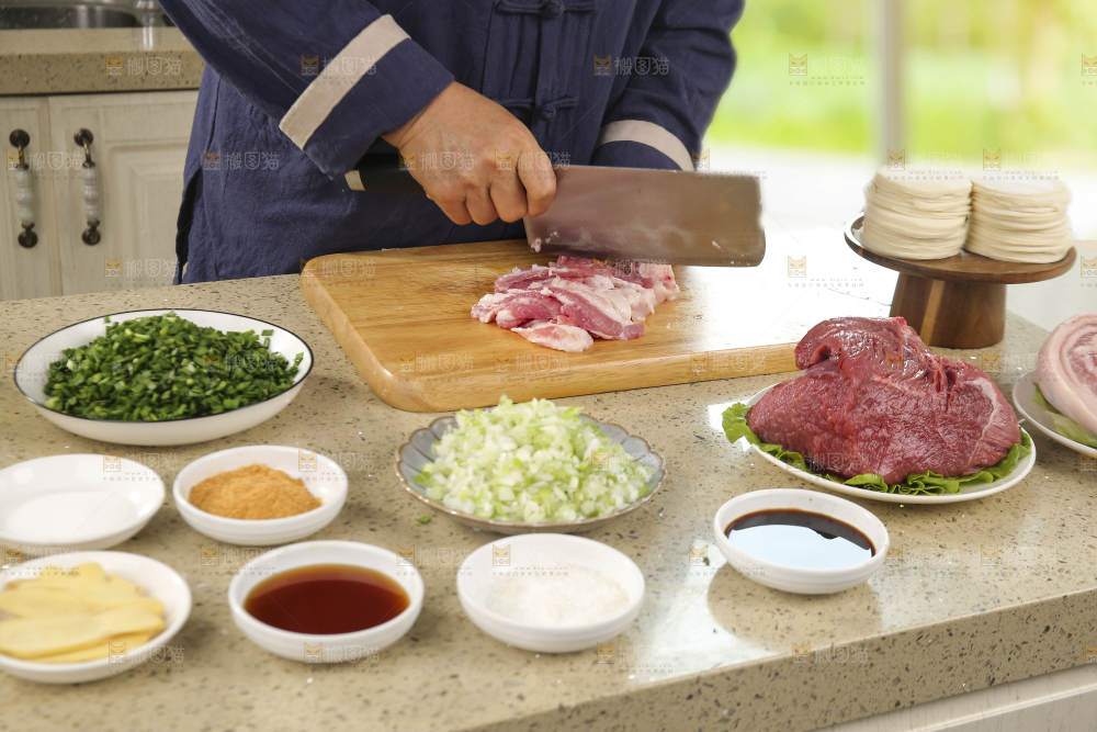 手工牛肉饺子制作